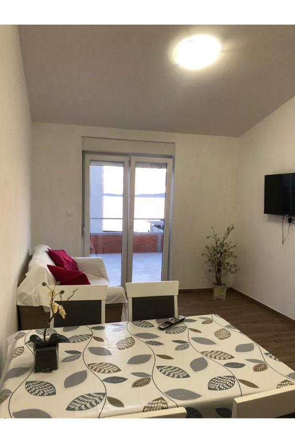 Beach Front Paradise Apartment Sukošan Extérieur photo