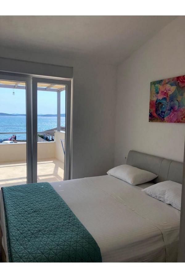 Beach Front Paradise Apartment Sukošan Extérieur photo